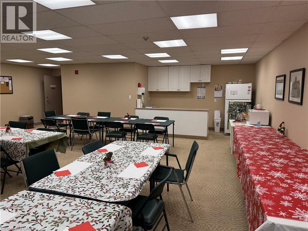 5 Ogilvie Street Unit# 203, Dundas, Ontario  L9H 2S1 - Photo 20 - 40798429