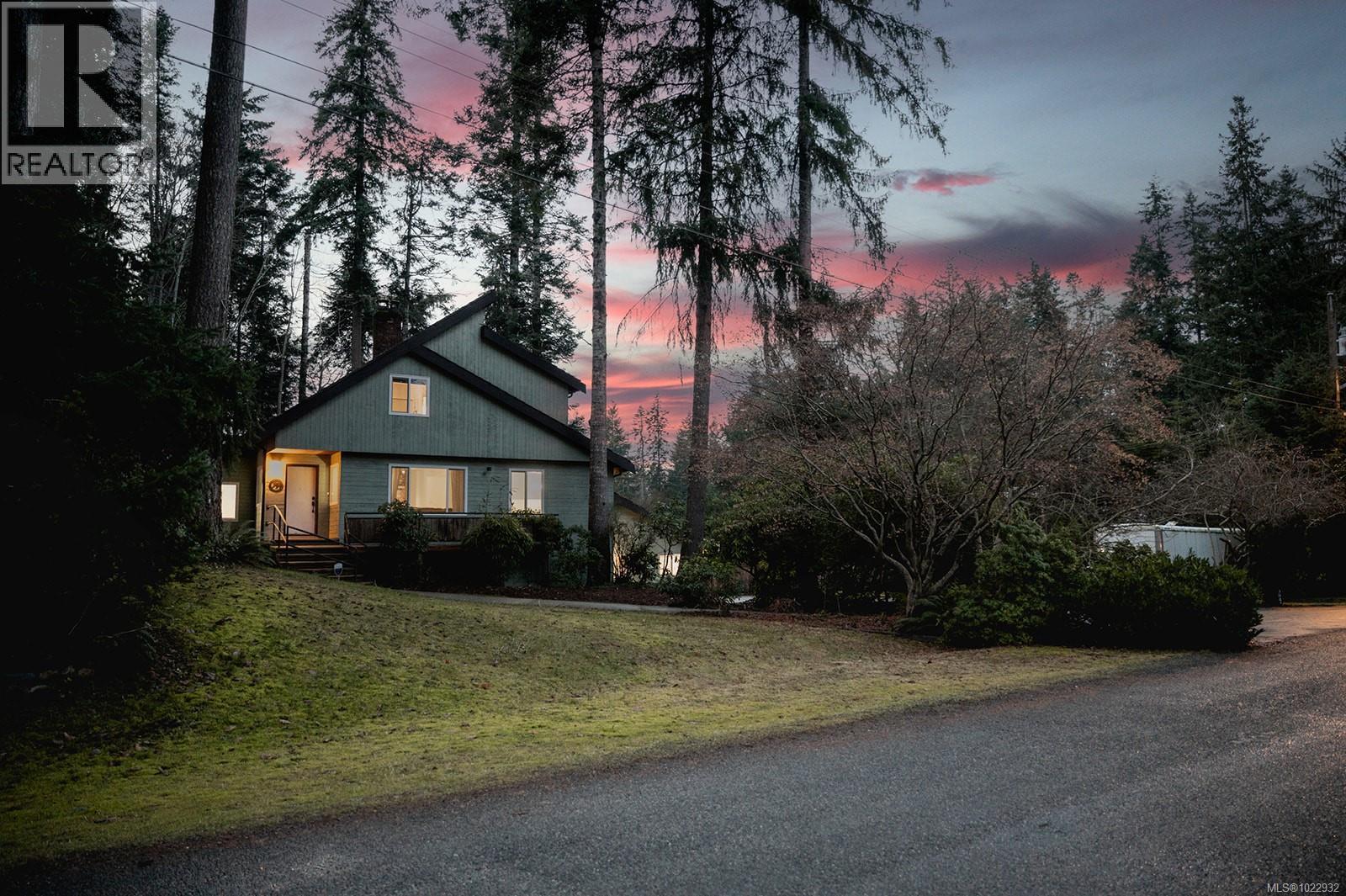 3844 Sutil Rd, Campbell River, British Columbia