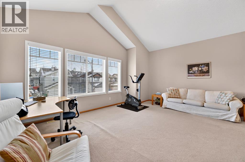 59 Cougar Ridge Circle Sw, Calgary, Alberta  T3H 5C8 - Photo 13 - A2277342