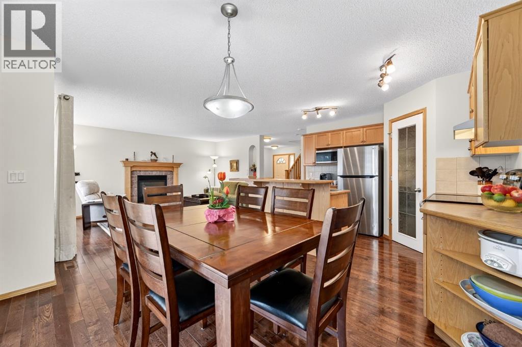 59 Cougar Ridge Circle Sw, Calgary, Alberta  T3H 5C8 - Photo 11 - A2277342