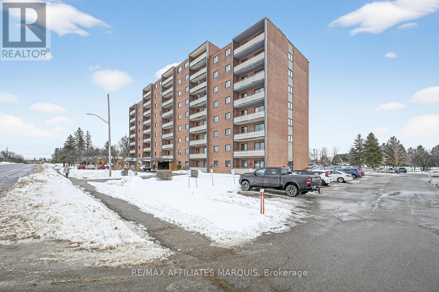 204 - 41 Sunset Boulevard, Perth, Ontario  K7H 3H8 - Photo 1 - X12697832
