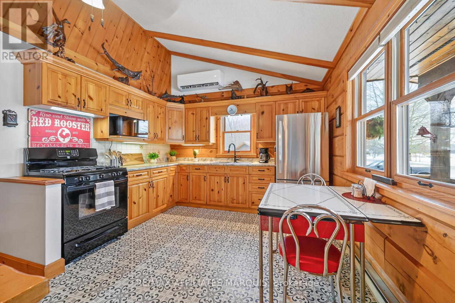 358 Kitley Line 9 Road, Elizabethtown-Kitley, Ontario  K0E 1H0 - Photo 17 - X12697834