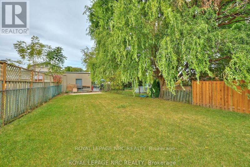 223 Niagara Street, St. Catharines, Ontario  L2M 4V3 - Photo 6 - X12697804