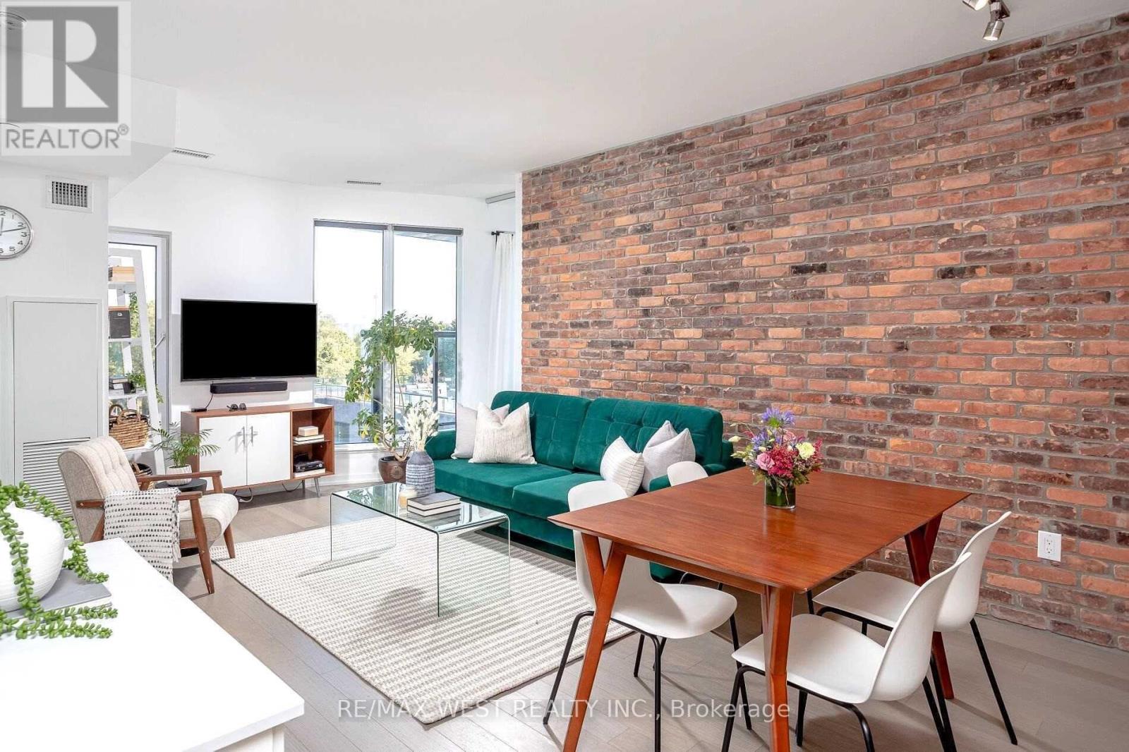 613 - 138 St Helens Avenue, Toronto, Ontario  M6H 0B8 - Photo 9 - C12697680