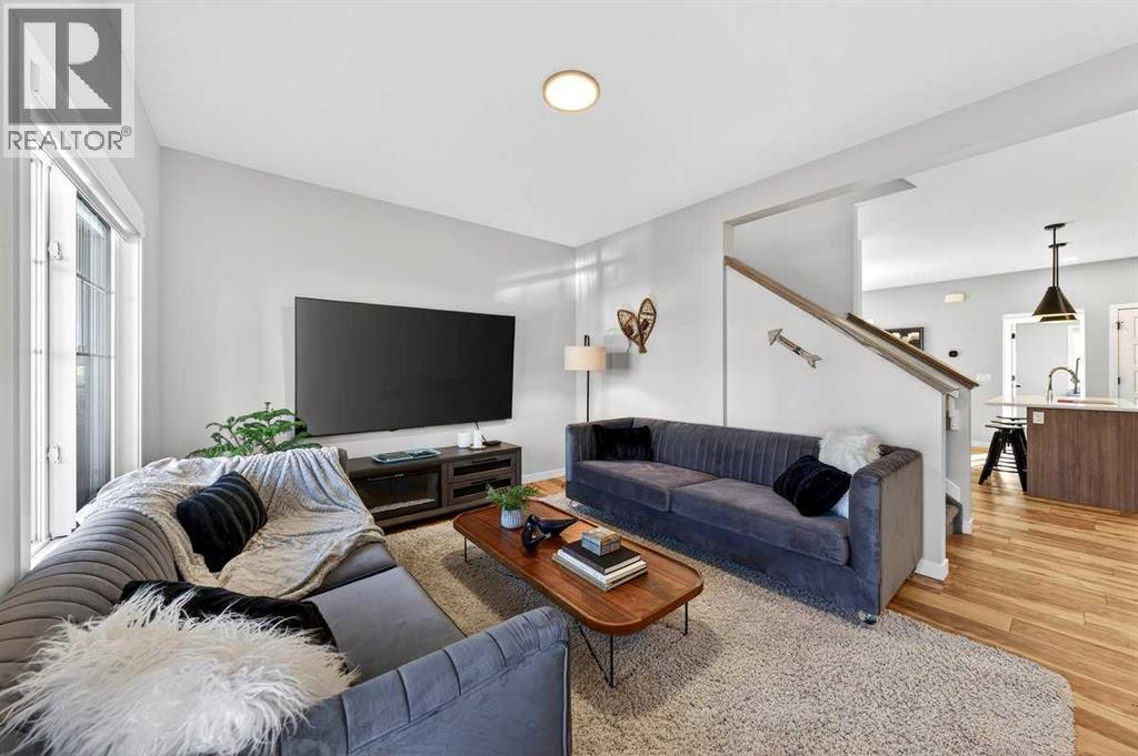 3238 Chinook Winds Drive Sw, Airdrie, Alberta  T4B 5S8 - Photo 7 - A2279292