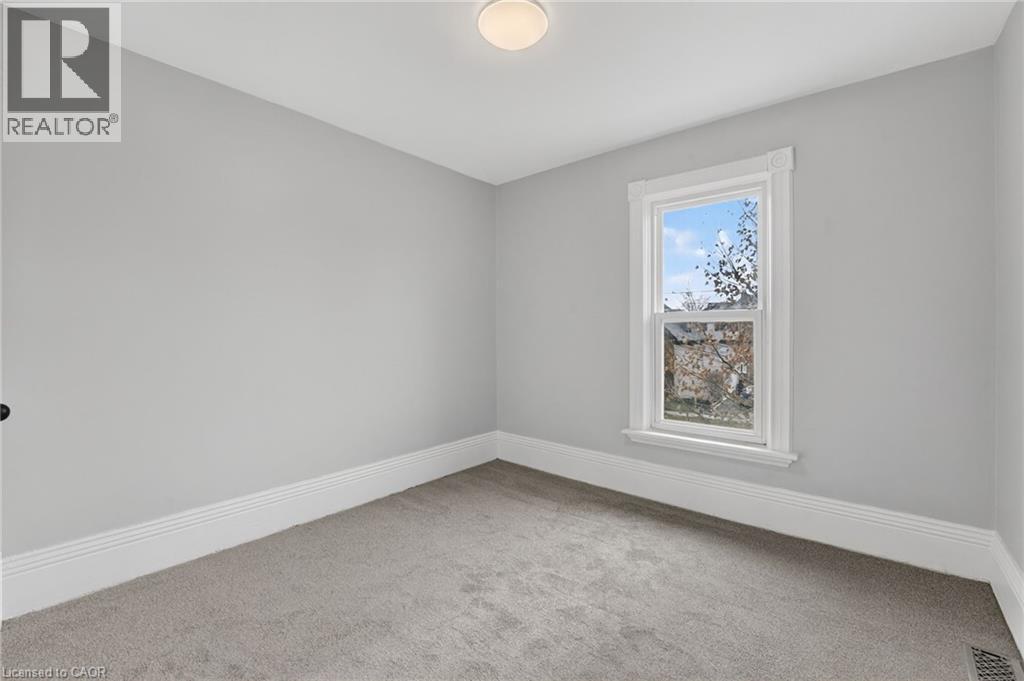 28 Cayuga Street, Brantford, Ontario  N3S 1W5 - Photo 25 - 40790414