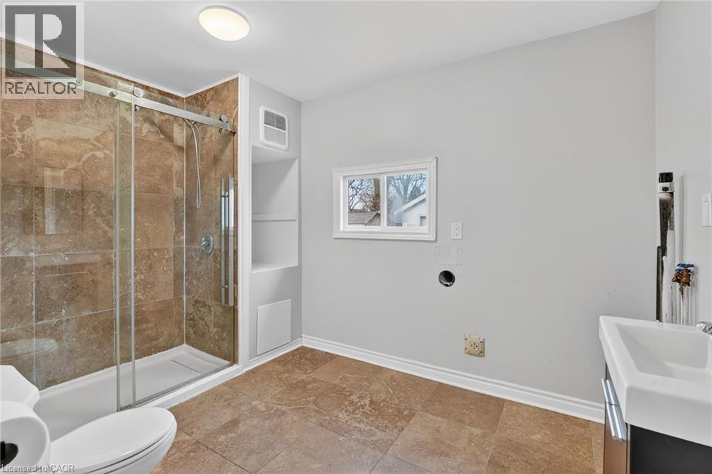 28 Cayuga Street, Brantford, Ontario  N3S 1W5 - Photo 20 - 40790414