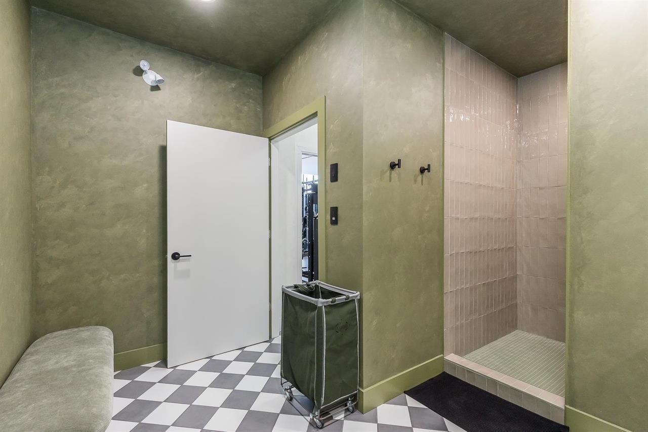 2 34100 South Fraser Way, Abbotsford, British Columbia  V2S 2C6 - Photo 7 - C8075103