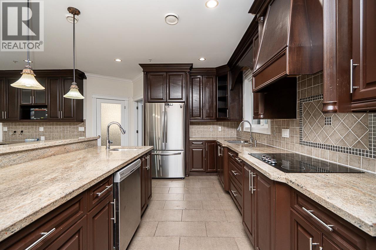 3701 Lincoln Avenue, Coquitlam, British Columbia  V3E 3H8 - Photo 10 - R3077095