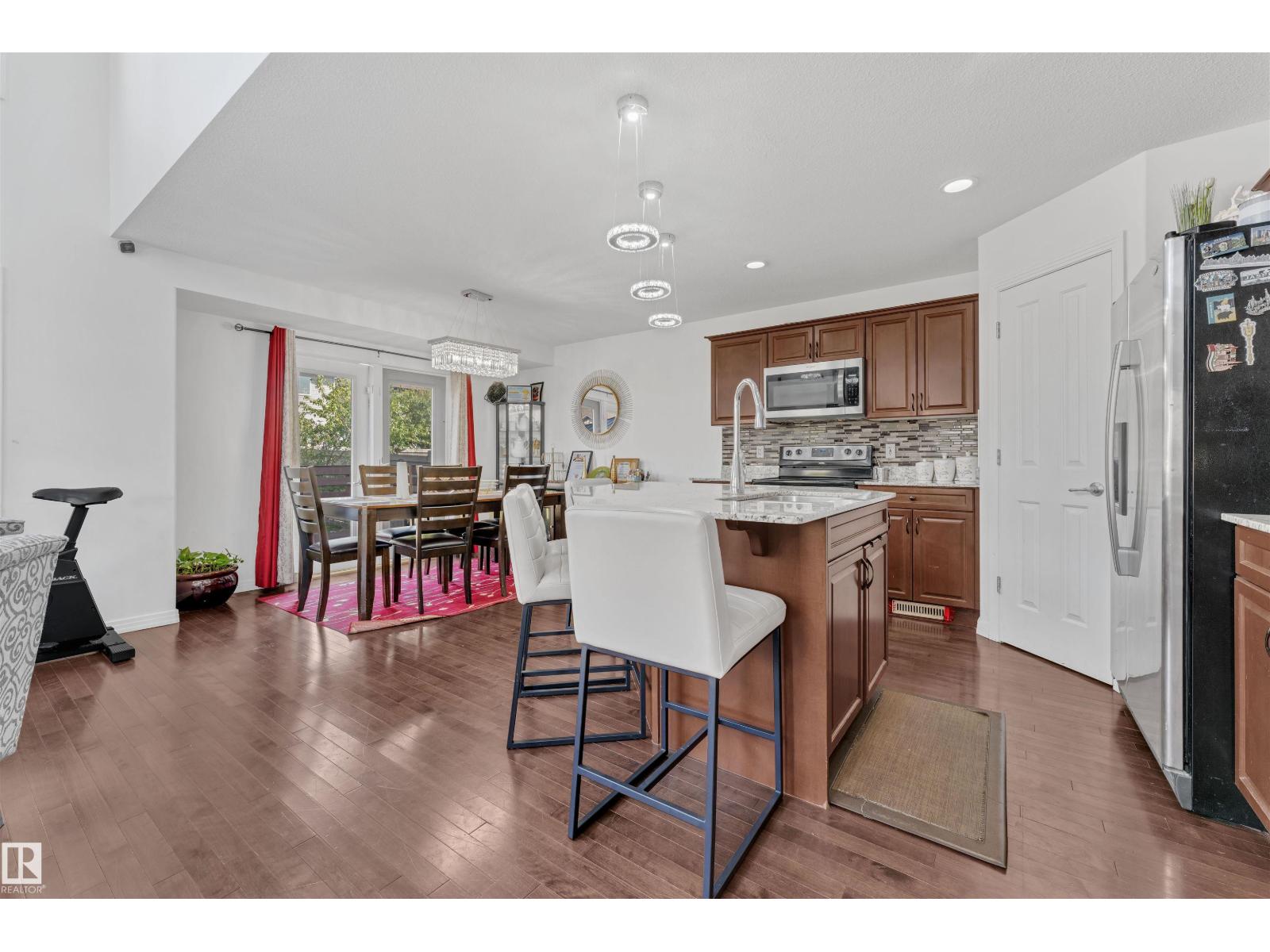 2225 32b St Nw, Edmonton, Alberta  T6T 0K6 - Photo 11 - E4470057