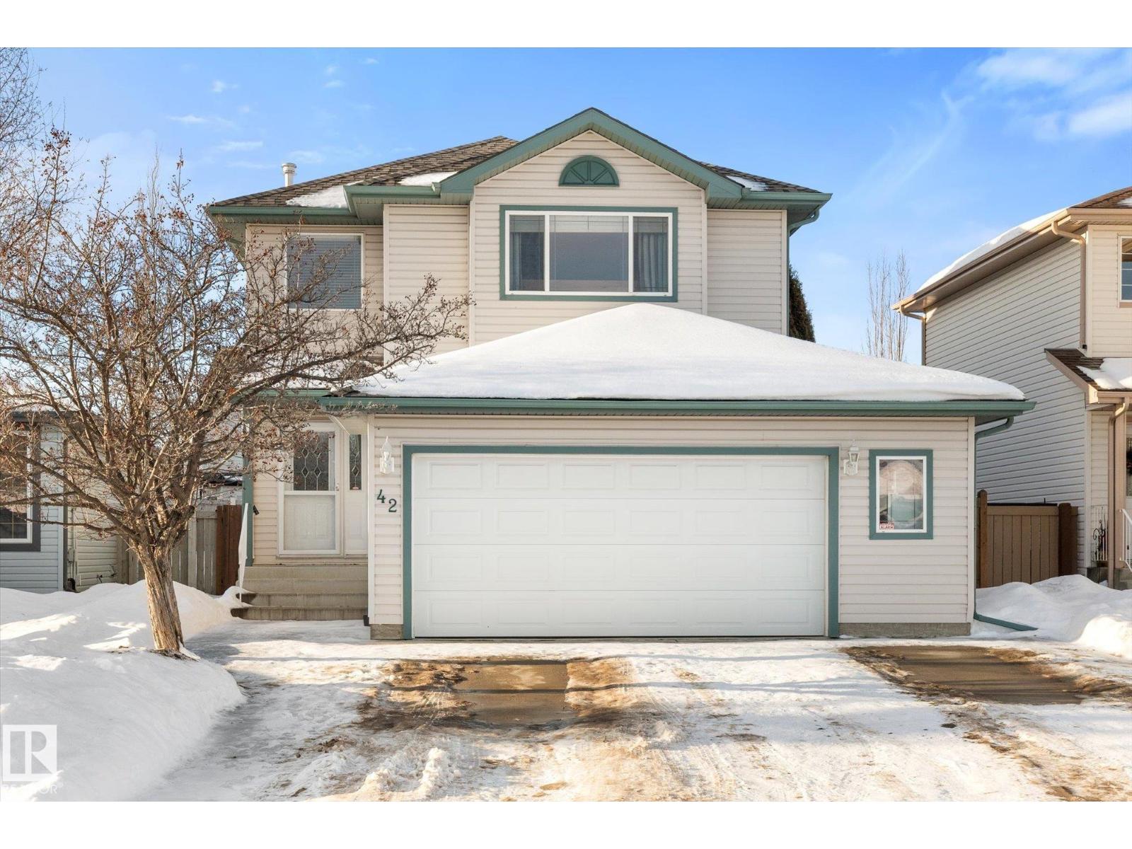 42 BRIARWOOD WY, Stony Plain, Alberta