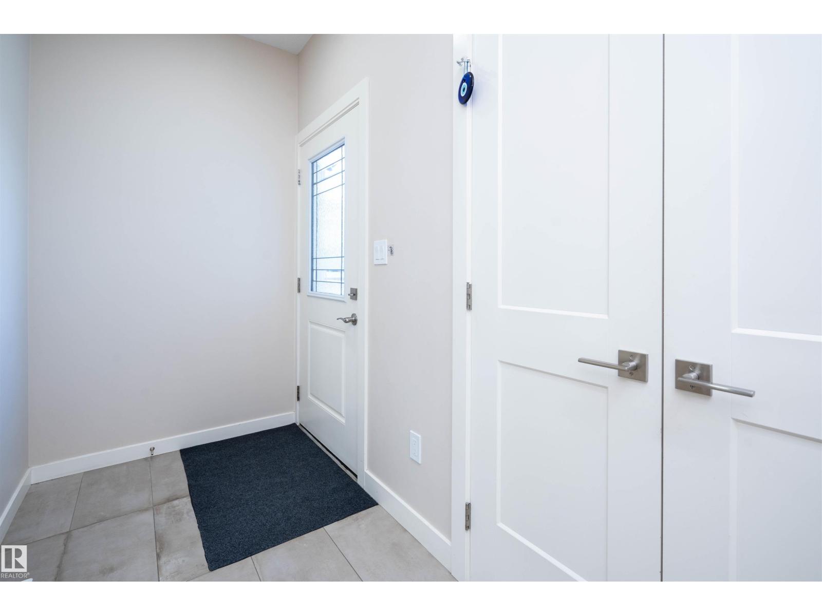 1459 Cherniak Wy Sw, Edmonton, Alberta  T6W 5B1 - Photo 4 - E4470059