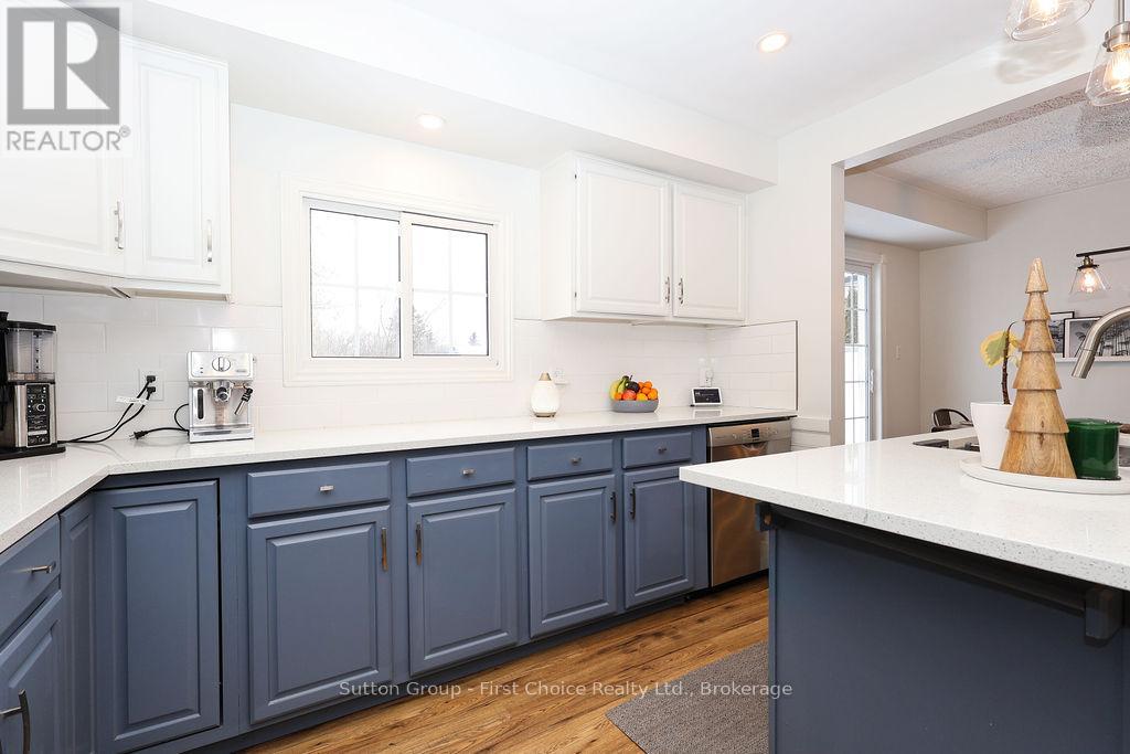 151 Bedford Drive, Stratford, Ontario  N5A 5J7 - Photo 13 - X12695130