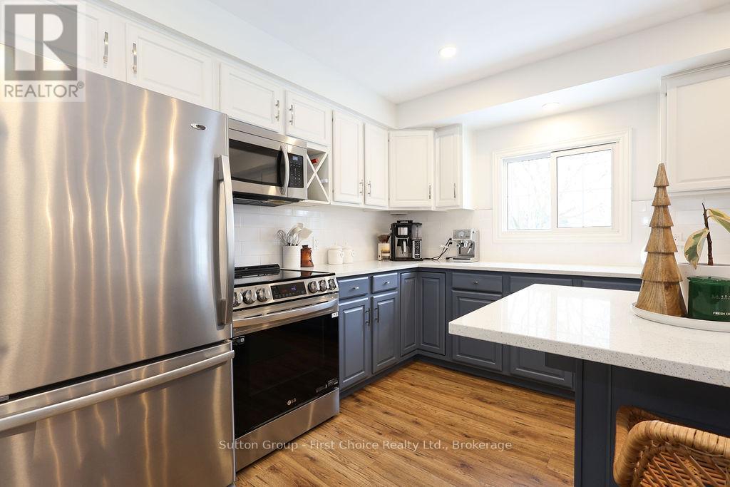 151 Bedford Drive, Stratford, Ontario  N5A 5J7 - Photo 14 - X12695130