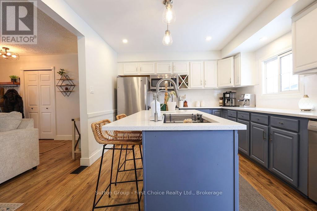 151 Bedford Drive, Stratford, Ontario  N5A 5J7 - Photo 17 - X12695130