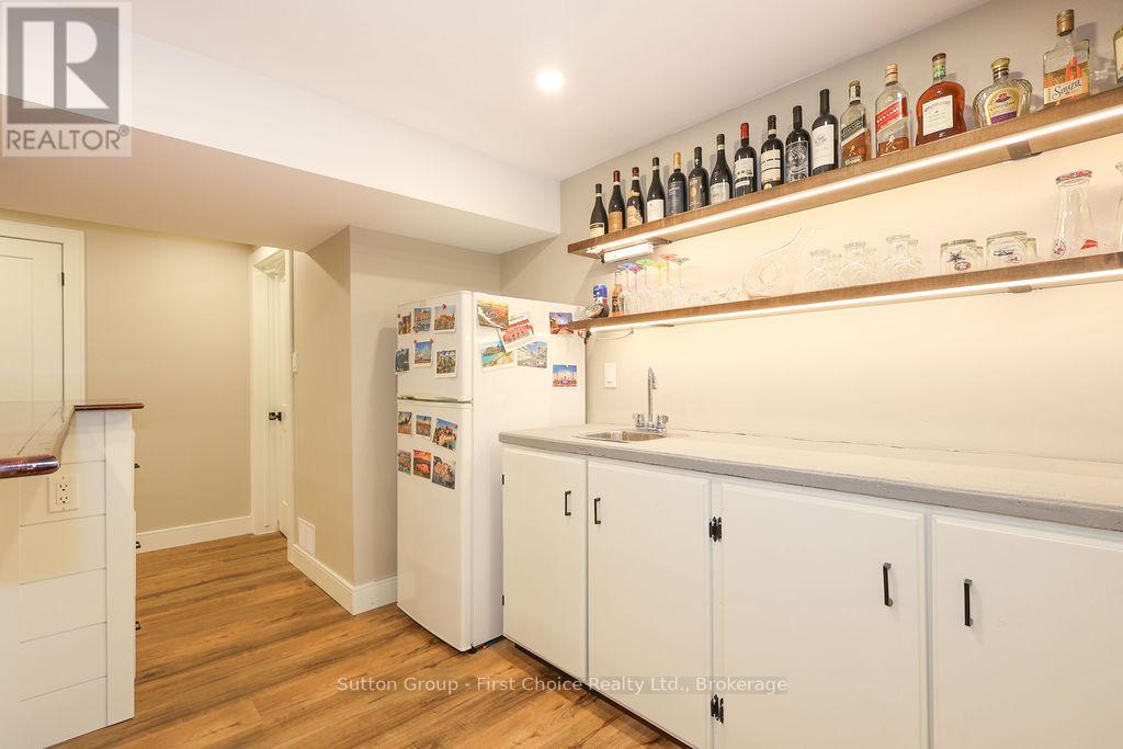 151 Bedford Drive, Stratford, Ontario  N5A 5J7 - Photo 38 - X12695130