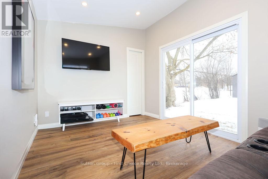 151 Bedford Drive, Stratford, Ontario  N5A 5J7 - Photo 46 - X12695130