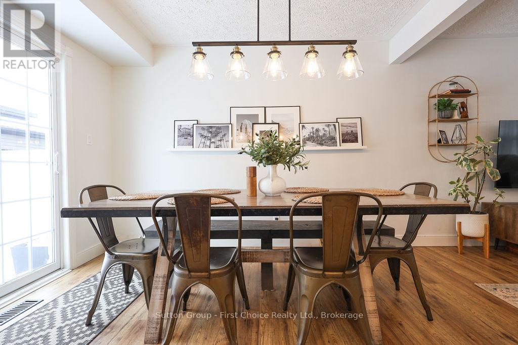 151 Bedford Drive, Stratford, Ontario  N5A 5J7 - Photo 6 - X12695130