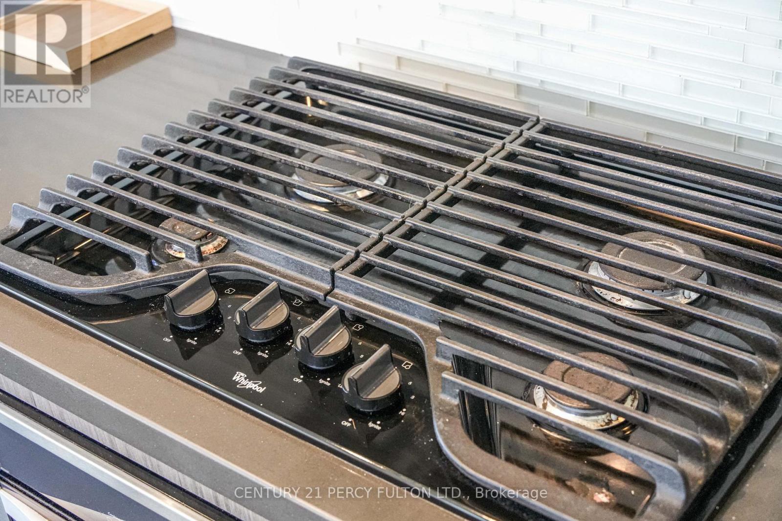 1211 - 501 St. Clair Avenue W, Toronto, Ontario  M5P 0A2 - Photo 12 - C12697818