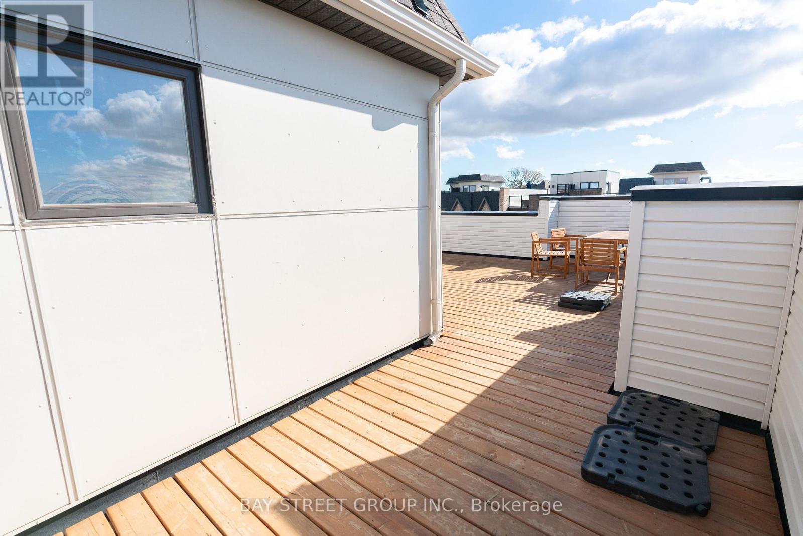 2 William Shearn Crescent, Markham, Ontario  L6C 3J3 - Photo 34 - N12697836