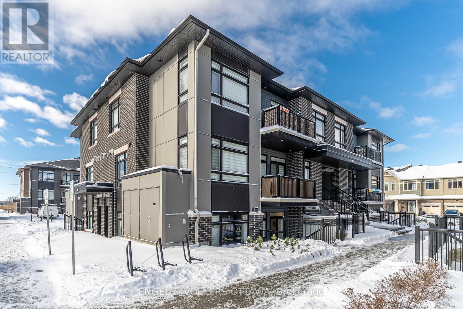 B - 310 TULUM CRESCENT, Ottawa, Ontario