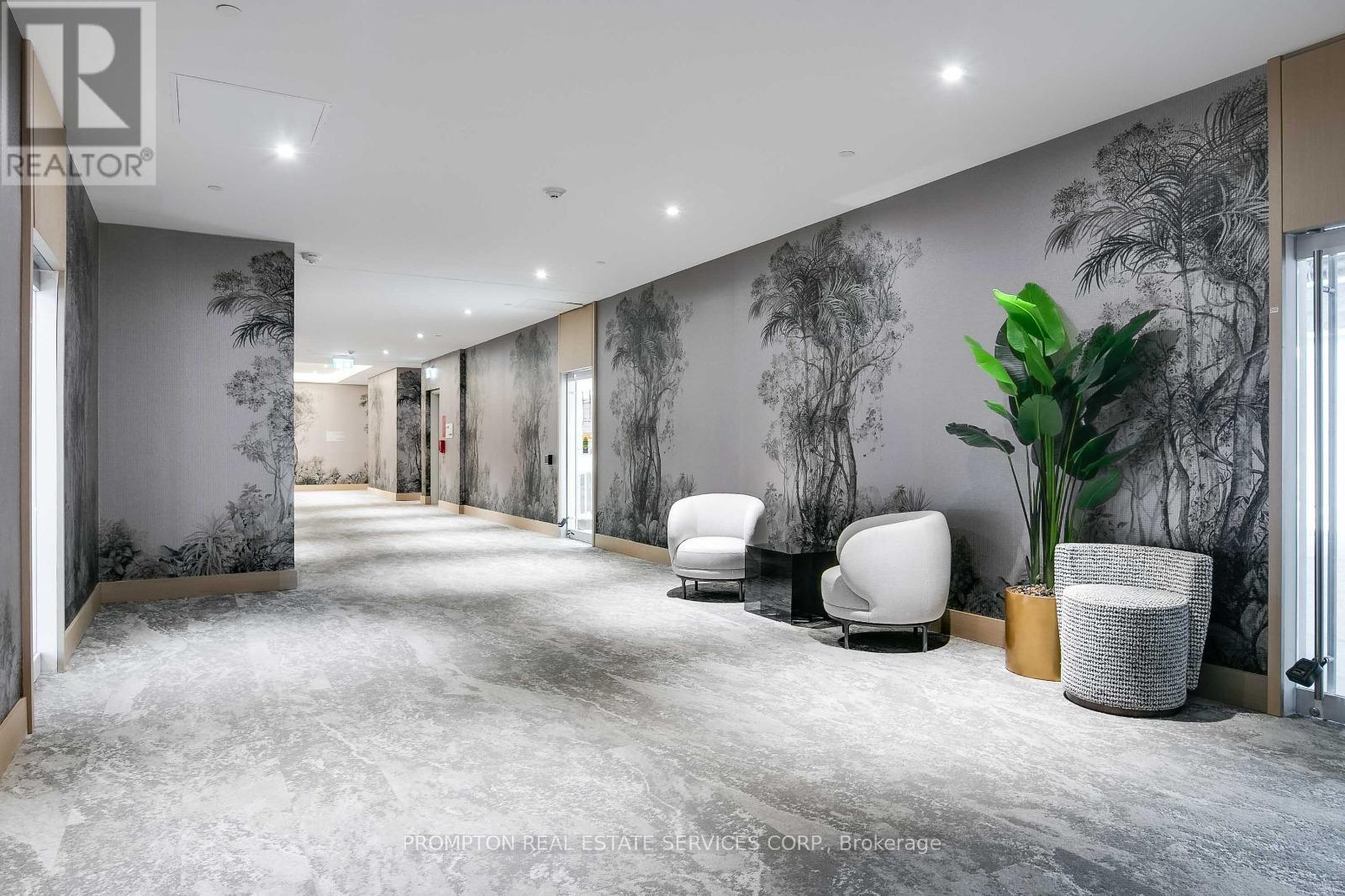 210 - 591 Yonge Street, Toronto, Ontario  M4Y 0H6 - Photo 2 - C12546670