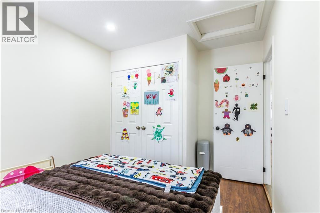 61 Wake Robin Drive, Kitchener, Ontario  N2E 3L4 - Photo 15 - 40796637