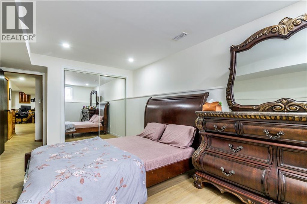 61 Wake Robin Drive, Kitchener, Ontario  N2E 3L4 - Photo 22 - 40796637