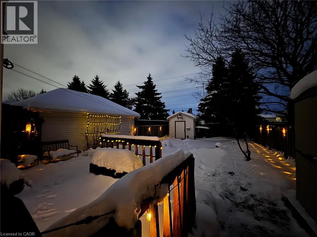 61 Wake Robin Drive, Kitchener, Ontario  N2E 3L4 - Photo 36 - 40796637