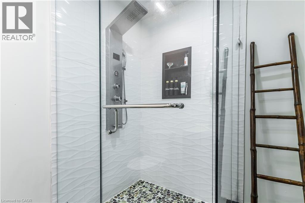 61 Wake Robin Drive, Kitchener, Ontario  N2E 3L4 - Photo 24 - 40796637