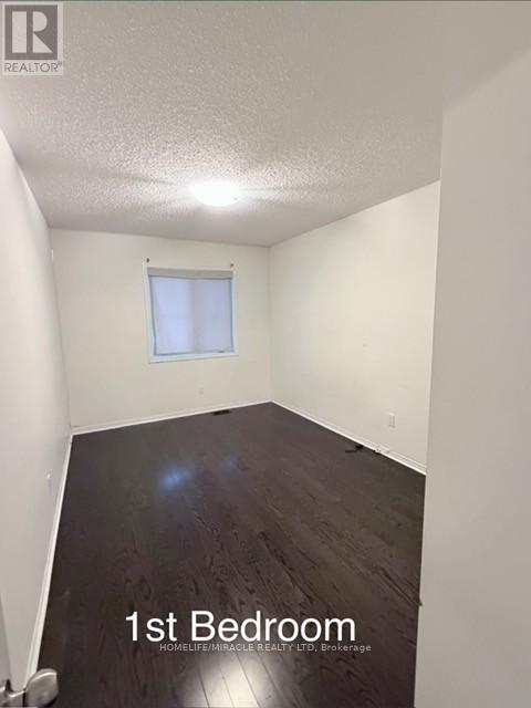 Upper - 17 Yellowknife Road, Brampton, Ontario  L6R 3X3 - Photo 9 - W12599782