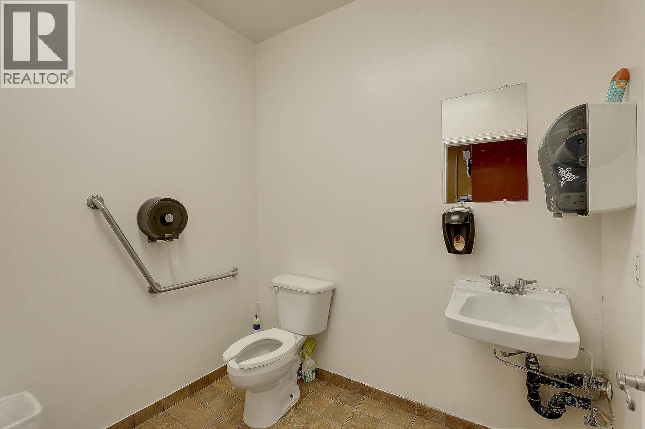 112 1320 Kingsway Avenue, Port Coquitlam, British Columbia  V3C 6P4 - Photo 18 - C8075124