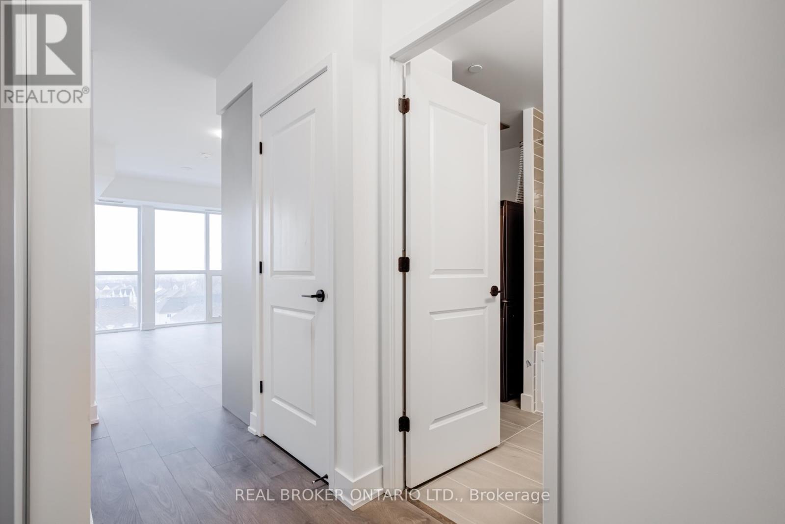 724 - 2343 Khalsa Gate W, Oakville, Ontario  L6M 4J2 - Photo 10 - W12697806