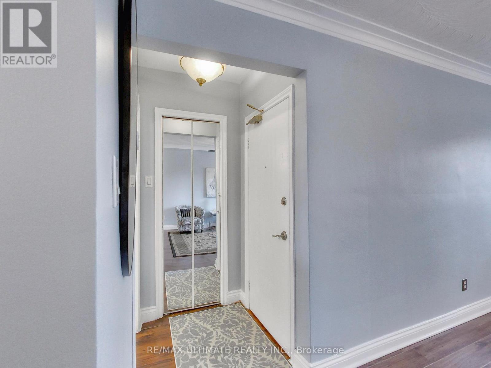 Apt #2 - 51 Hay Avenue, Toronto, Ontario  M8Z 1G2 - Photo 9 - W12697808