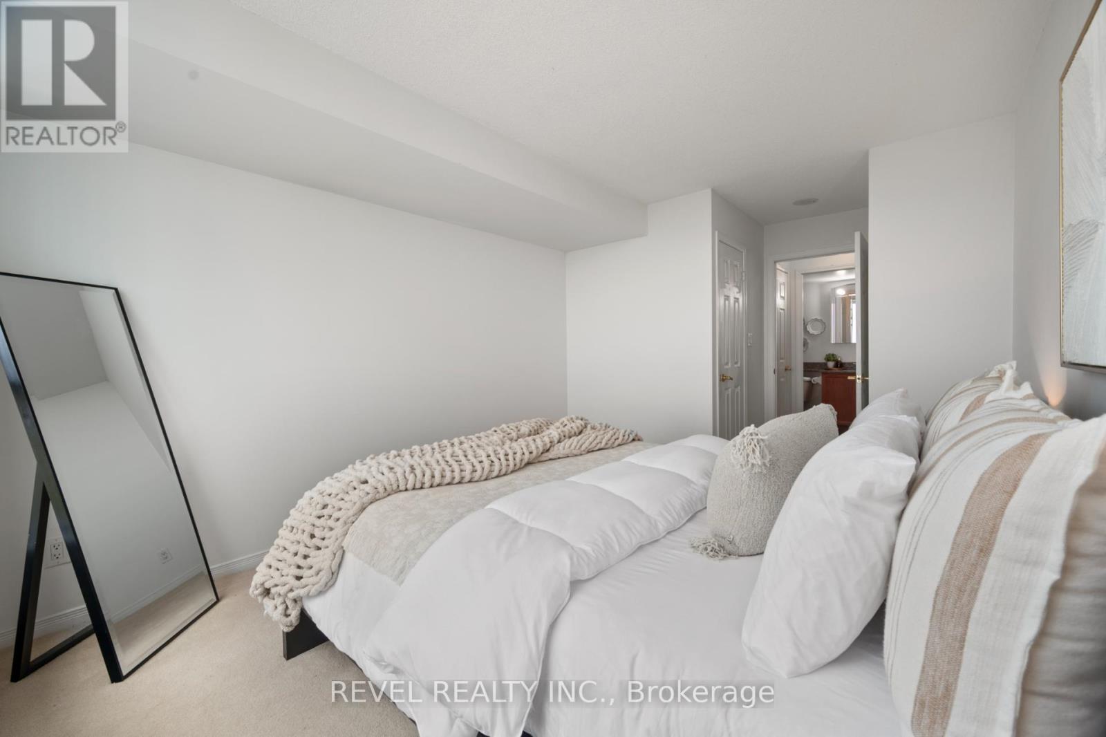 1005 - 4850 Glen Erin Drive, Mississauga, Ontario  L5M 7S1 - Photo 17 - W12697838