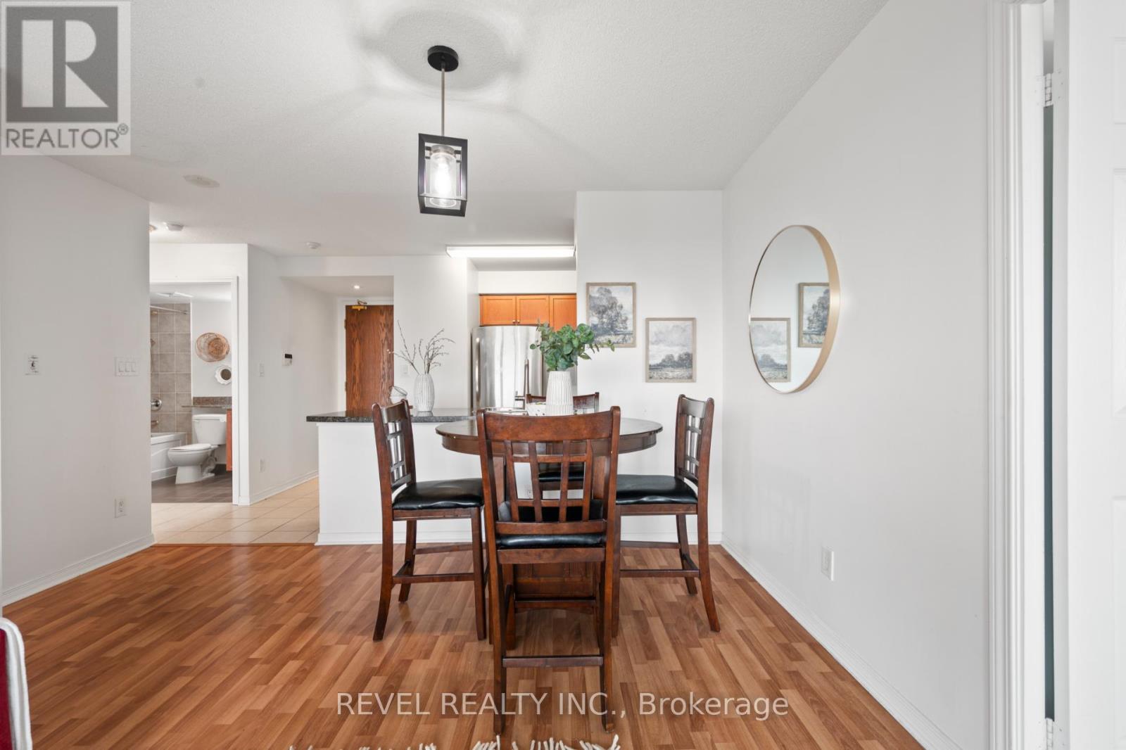 1005 - 4850 Glen Erin Drive, Mississauga, Ontario  L5M 7S1 - Photo 9 - W12697838