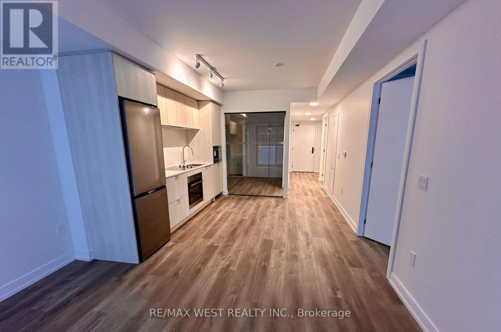 717 - 1 JARVIS STREET, Hamilton, Ontario