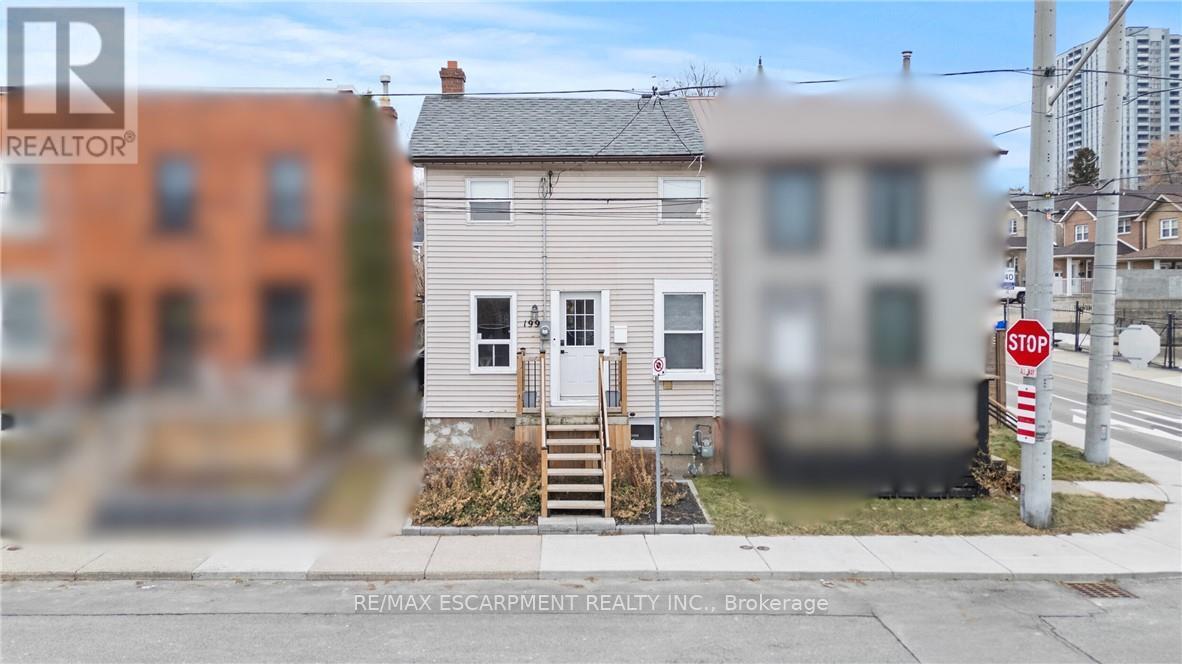 199 BARTON STREET W, Hamilton, Ontario