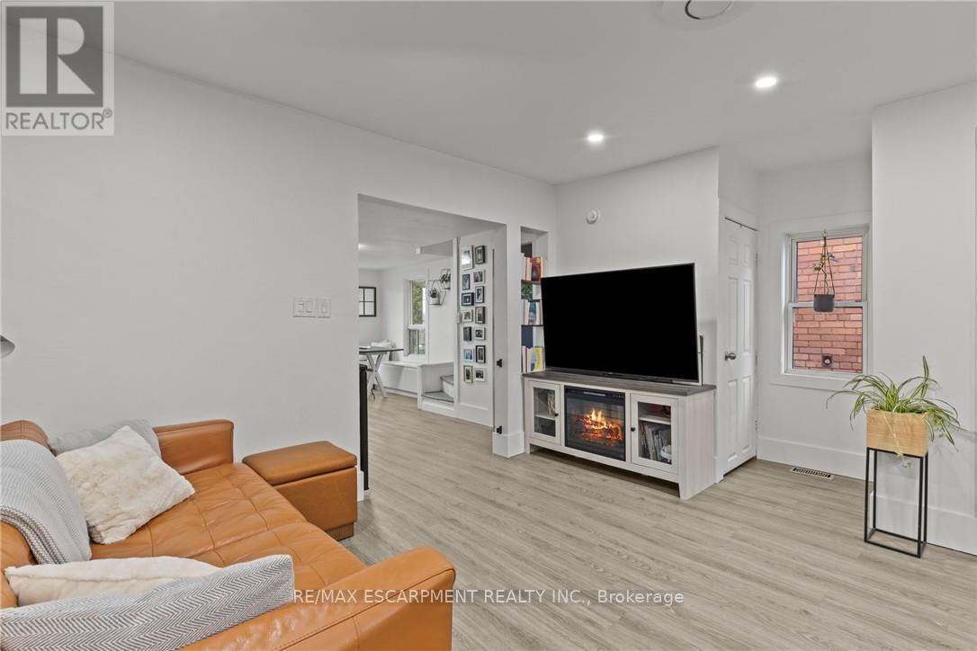 199 Barton Street W, Hamilton, Ontario  L8R 2H3 - Photo 12 - X12697820