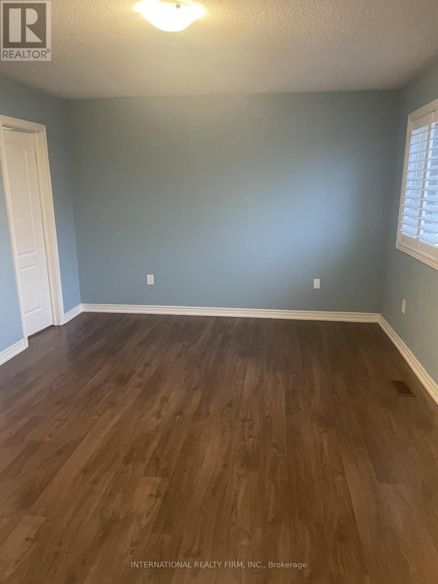 1477 Pratt Heights, Milton, Ontario  L9E 1J3 - Photo 6 - W12693638