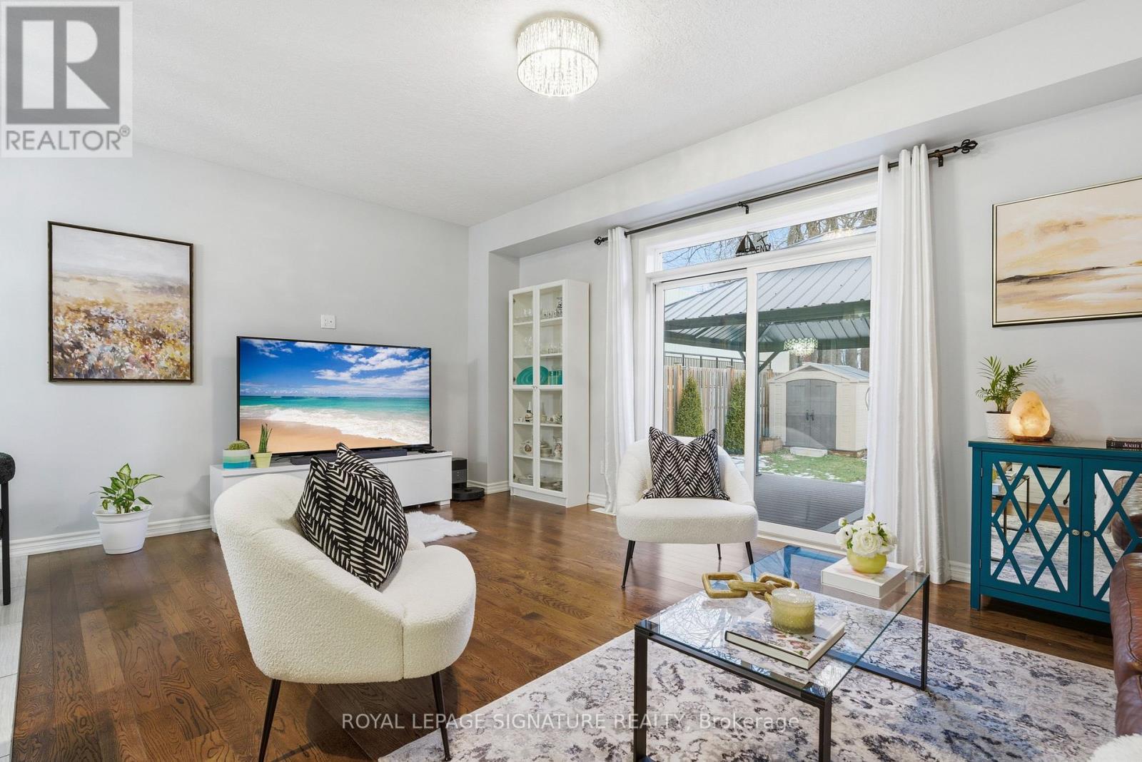 128 Law Drive, Guelph, Ontario  N1E 0M2 - Photo 12 - X12694952