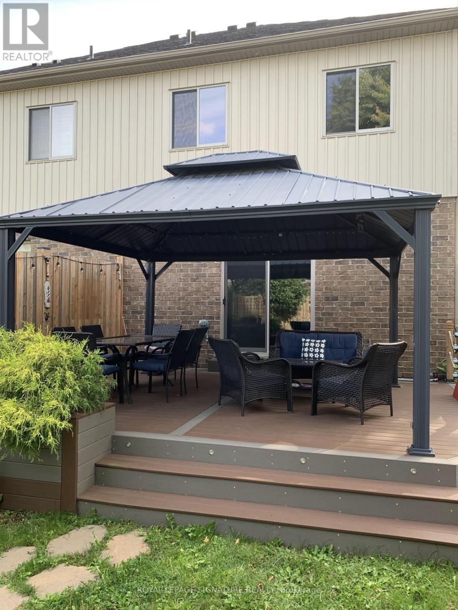 128 Law Drive, Guelph, Ontario  N1E 0M2 - Photo 38 - X12694952