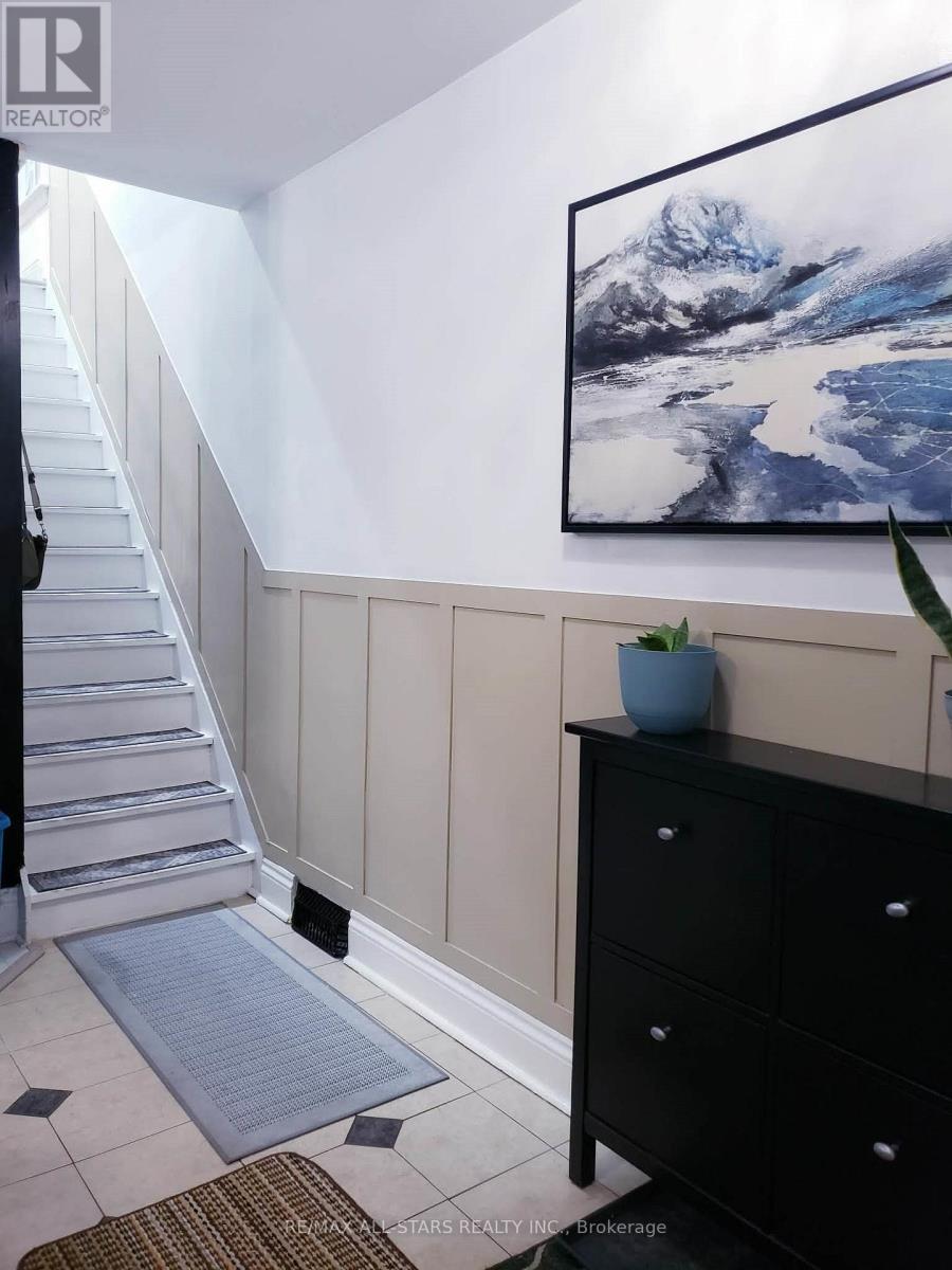 529 Wentworth Street N, Hamilton, Ontario  L8L 5X2 - Photo 4 - X12695660