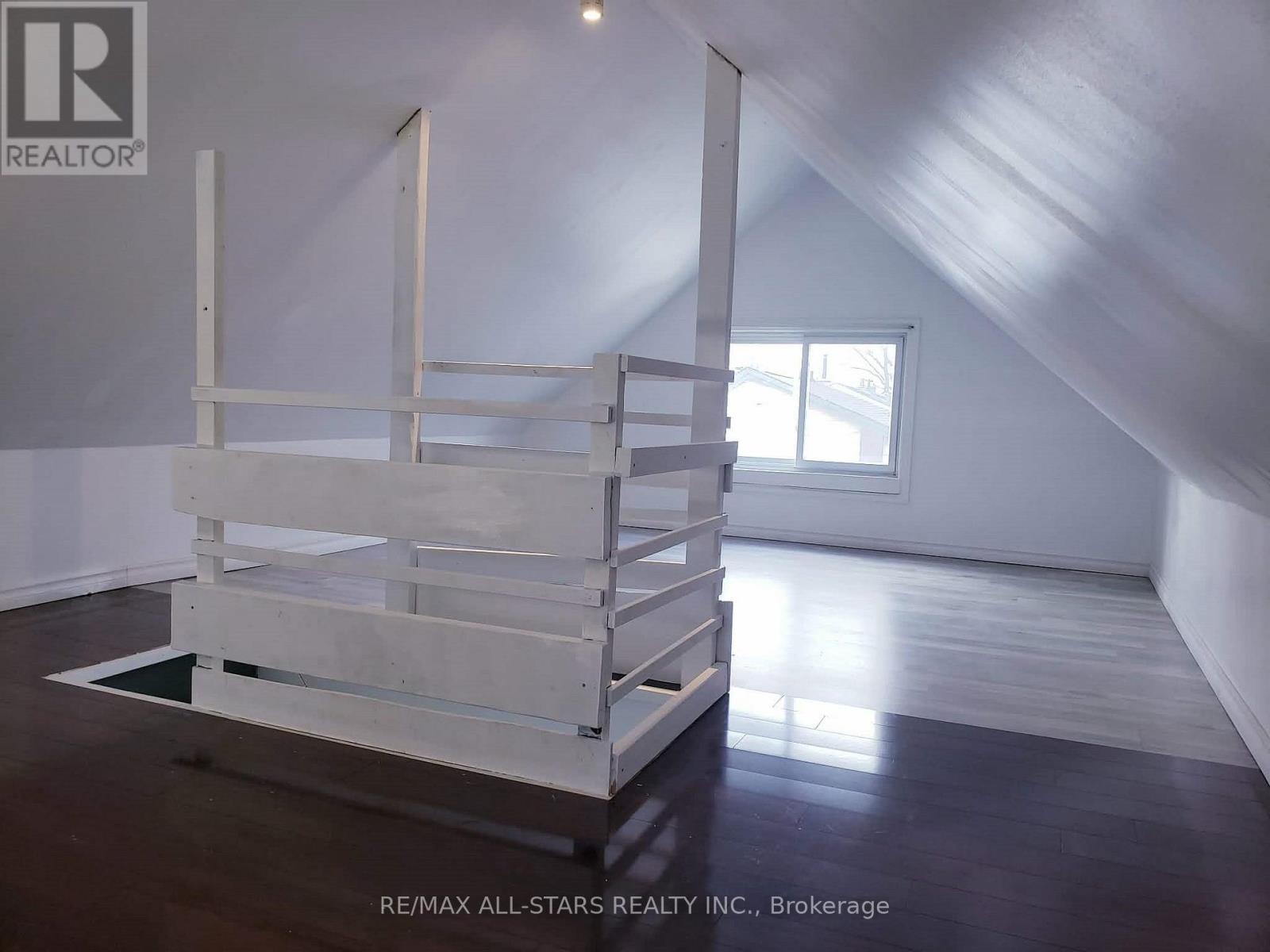 529 Wentworth Street N, Hamilton, Ontario  L8L 5X2 - Photo 35 - X12695660