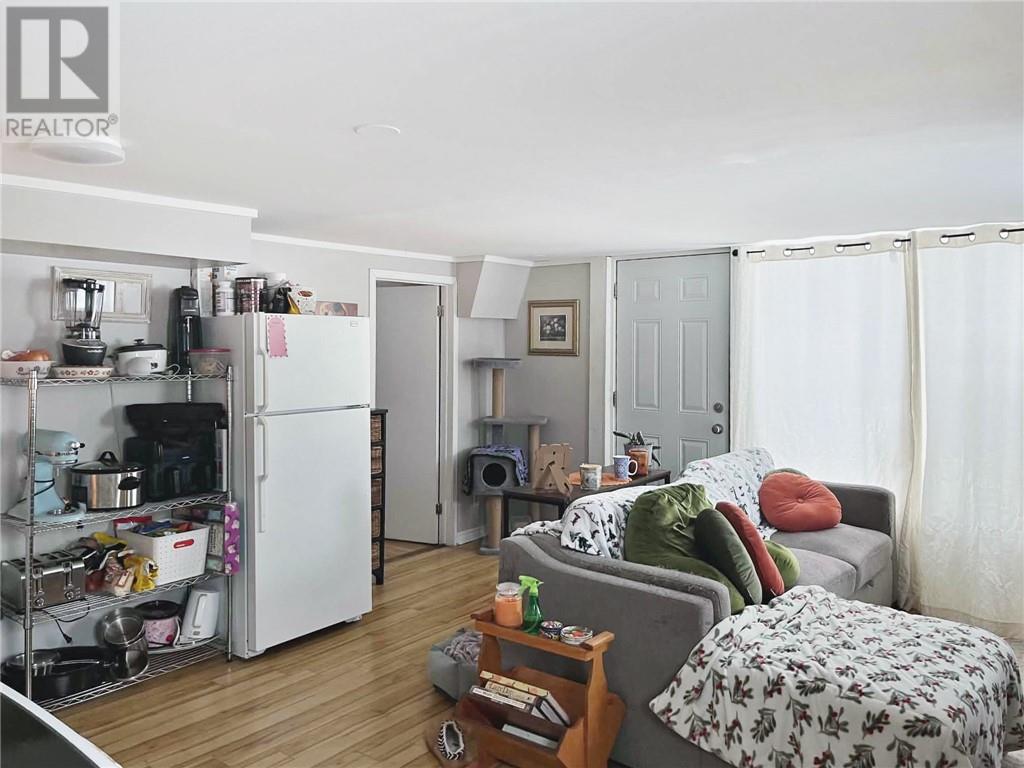 22 Whittaker Street, Sudbury, Ontario  P3C 3W9 - Photo 5 - 2126053