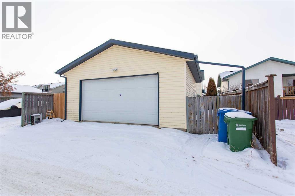 24 Dynes Street, Red Deer, Alberta  T4R 3C3 - Photo 31 - A2278464