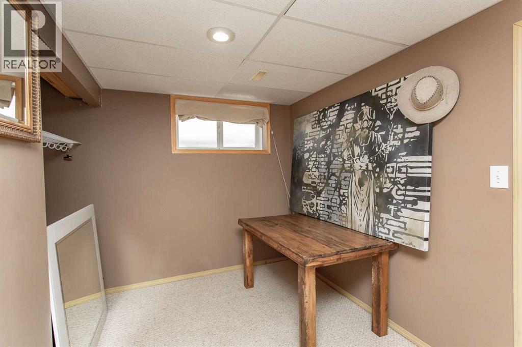 24 Dynes Street, Red Deer, Alberta  T4R 3C3 - Photo 24 - A2278464