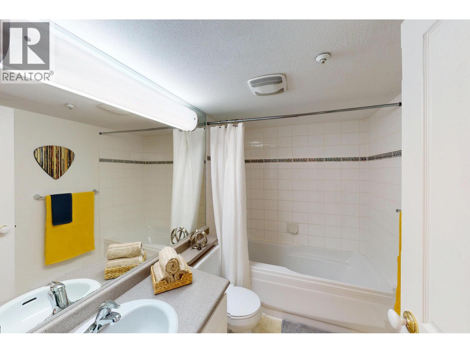 302 8420 Jellicoe Street, Vancouver, British Columbia  V5S 4T1 - Photo 10 - R3079399