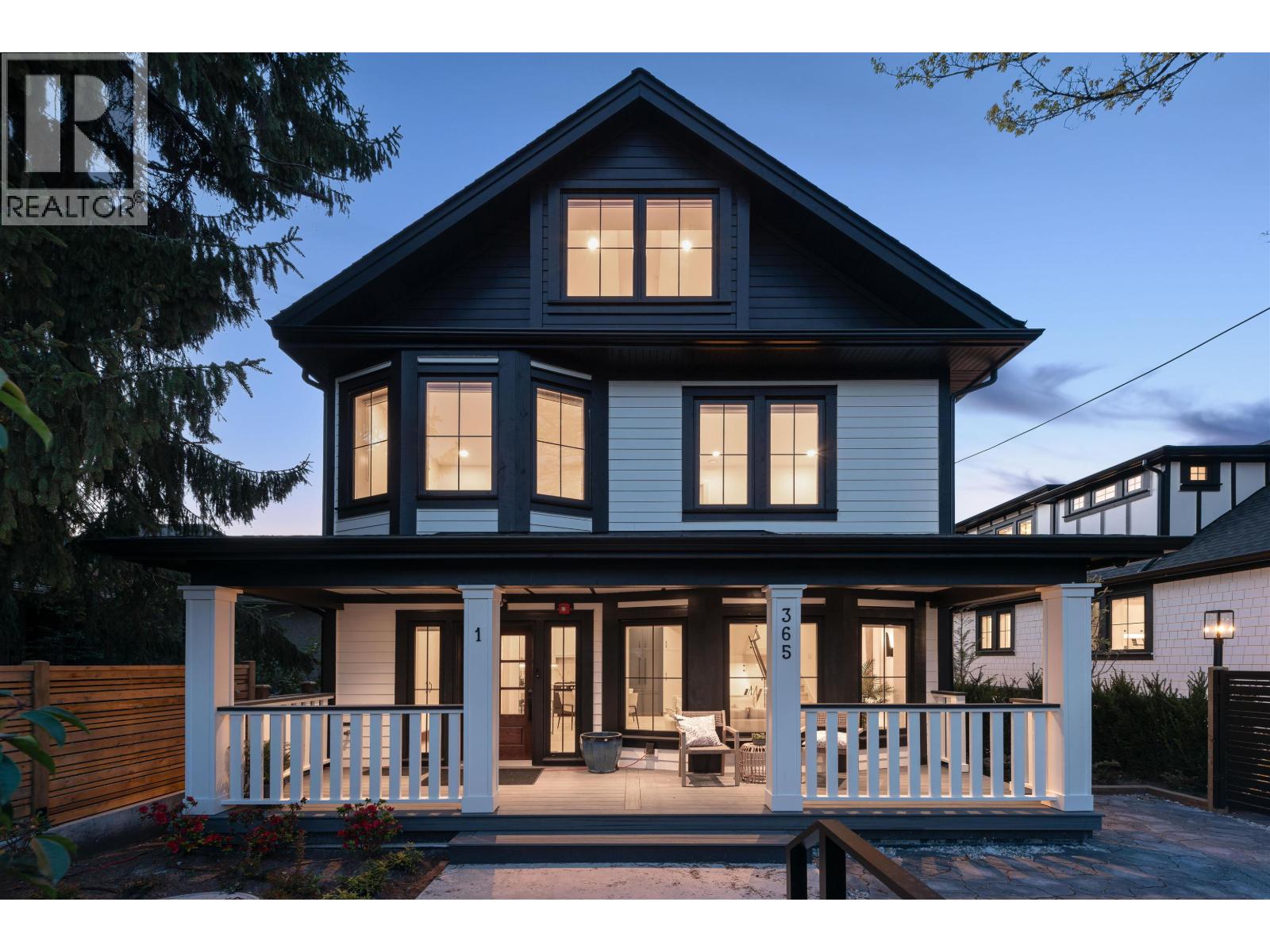 1 365 E 33rd Avenue, Vancouver, British Columbia  V5V 2Z8 - Photo 1 - R3078375