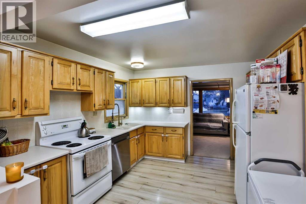 217 3 Street S, Vulcan, Alberta  T0L 2B0 - Photo 12 - A2278671